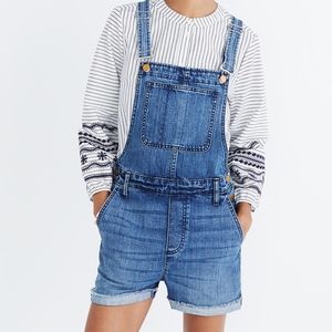 Madewell Adirondack Short Overalls in Dawkins Wash